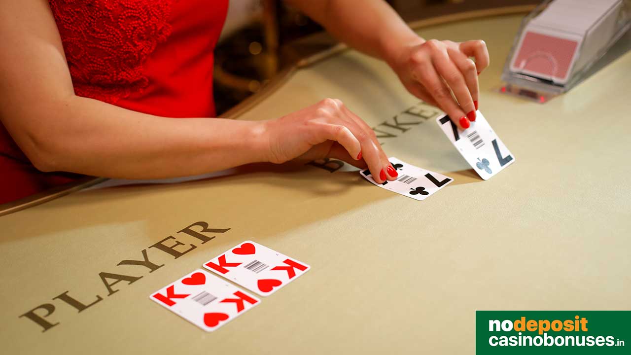 online live baccara table with cards
